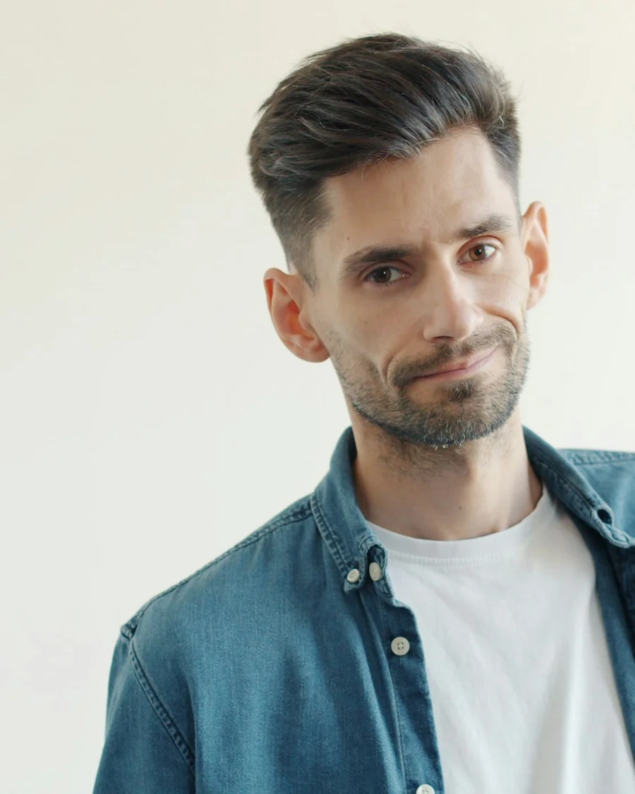 Portrait en chemise en jean